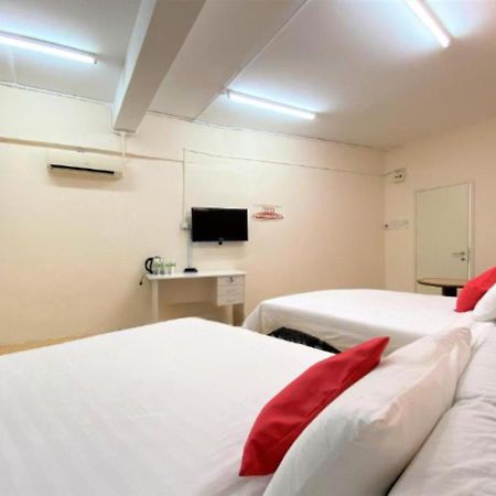 B Hotel Penang George Town Esterno foto