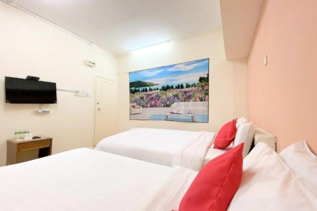 B Hotel Penang George Town Esterno foto