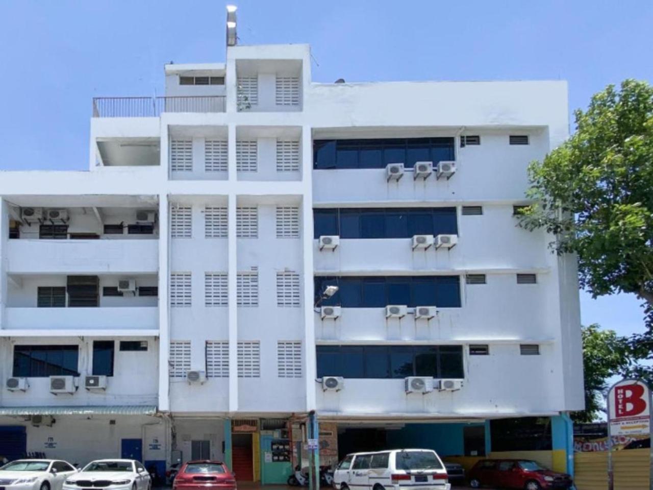 B Hotel Penang George Town Esterno foto